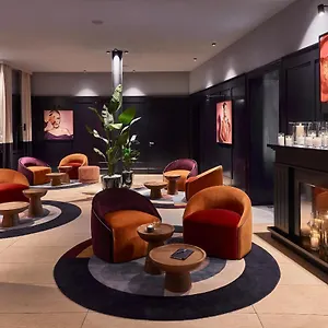 Falkensteiner Boutique 5* פראג