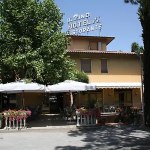 https://hotel-ristorante-il-pino.it-tuscanyhotel.com